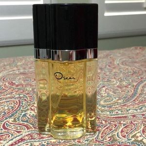 New! Oscar De La Renta perfume